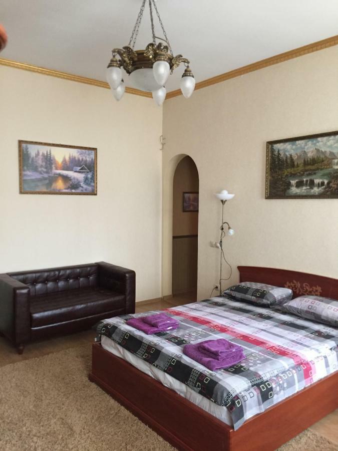 Затишна Квартира В Центрі Міста Ternopil Extérieur photo